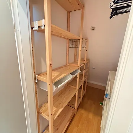 Messe, Uniklinikum, Grugapark - Charmante Mit Dachterrasse In Guter Lage *