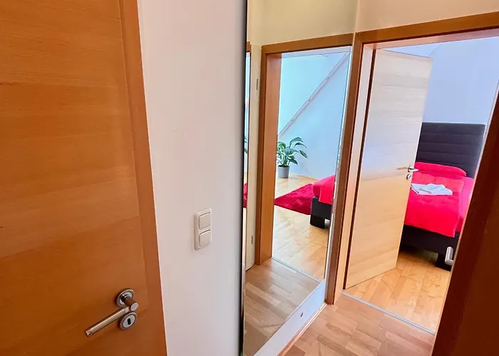 Messe, Uniklinikum, Grugapark - Charmante Mit Dachterrasse In Guter Lage