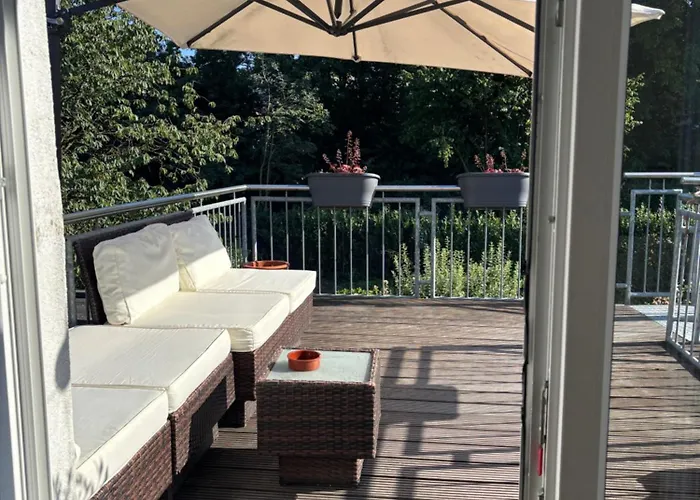 Messe, Uniklinikum, Grugapark - Charmante Mit Dachterrasse In Guter Lage Apartment *